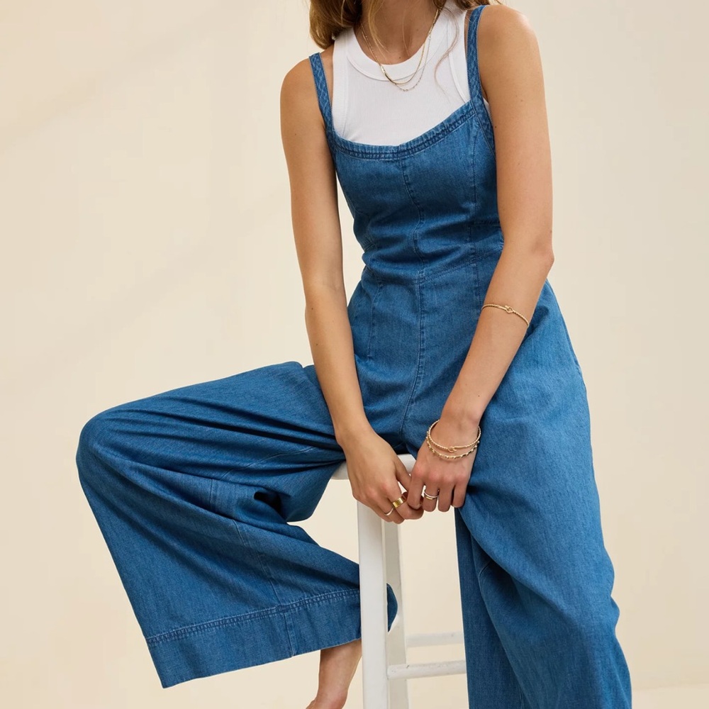 Aerie Women's Blue Denim Overalls/ jumper